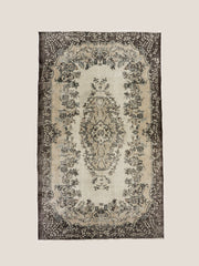 The Ulloa Vintage Rug (5.9x9.8')